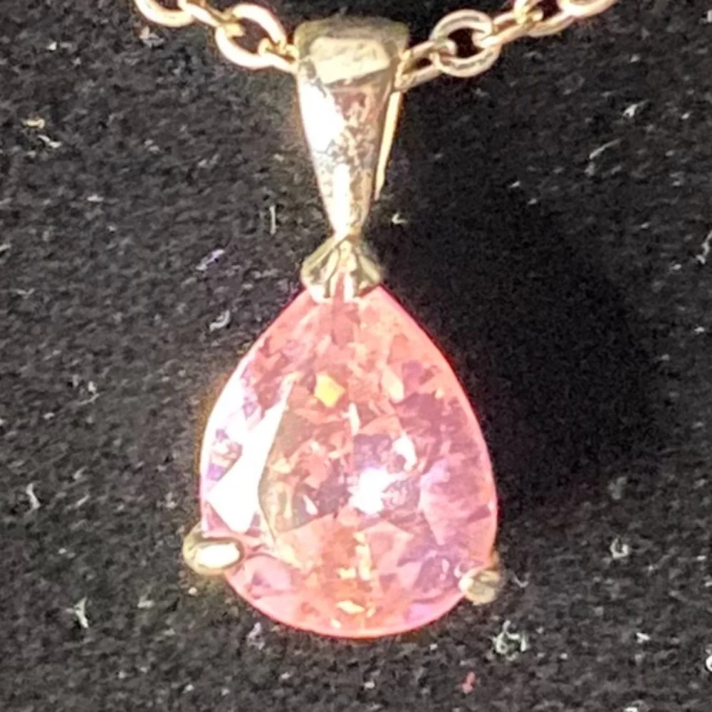 AVON Pink Pendant Necklace
